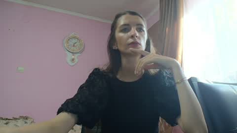 Snapshot of scarlet_rosse chatting on 27, 5, 2026 Scarlet online show from 27, 5, 2026