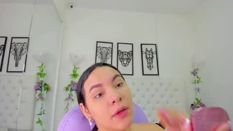 Snapshot of scarlet_stan22 chatting on 18, 2, 2025 Isa online show from 18, 2, 2025