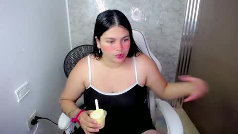 Snapshot of scarleta01 chatting on 15, 1, 2026 scarleta01 online show from 15, 1, 2026