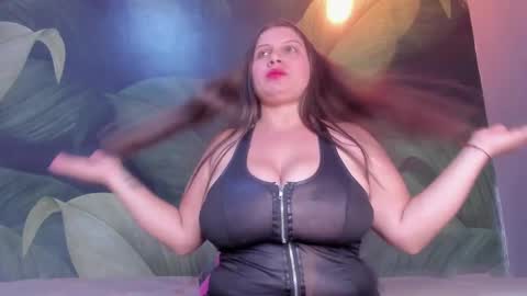 SCARLETH online show from 28, 2, 2025