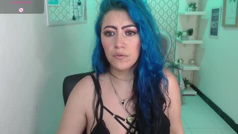 Snapshot of scarleth_bluee chatting on 3, 2, 2025 Scarleth online show from 3, 2, 2025