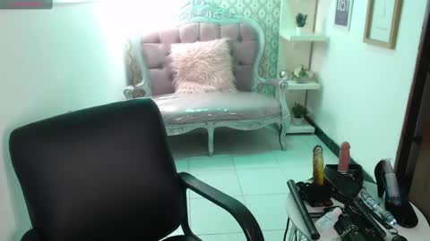 Snapshot of scarleth_bluee chatting on 6, 3, 2025 Scarleth online show from 6, 3, 2025