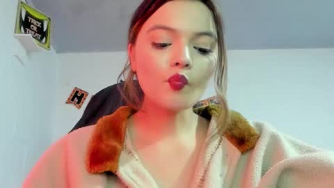 Snapshot of scarleth_owens1 chatting on 22, 10, 2025    online show from 22, 10, 2025