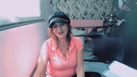 S C A R L E T online show from 15, 1, 2025