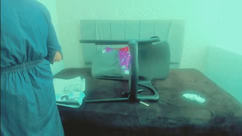 S C A R L E T online show from 25, 1, 2025