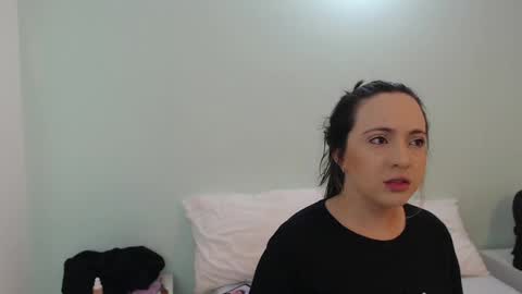 scarlet  online show from 10, 4, 2026