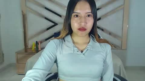 Snapshot of scarletmoonrs chatting on 22, 5, 2026 scarletmoonrs online show from 22, 5, 2026