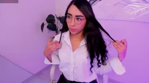 Scarlett  online show from 7, 2, 2026