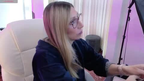 Scarlett online show from 19, 1, 2026