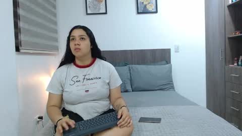 Scarlett Brown online show from 20, 5, 2026
