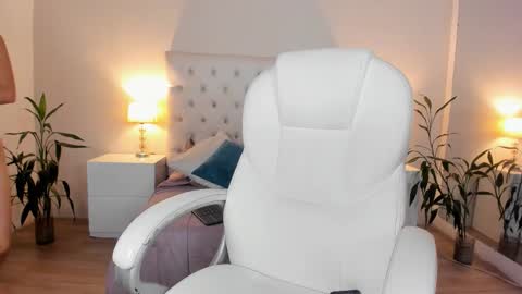 Bunny  online show from 6, 2, 2026