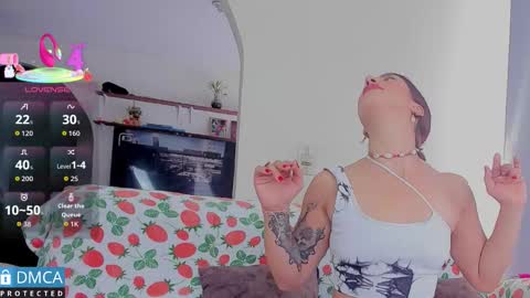 Snapshot of scarlett_fire5 chatting on 15, 10, 2025 scarlett_fire5 online show from 15, 10, 2025