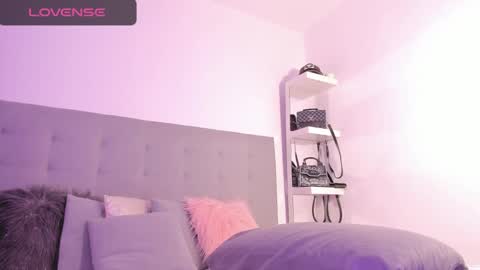 Snapshot of scarlett_jones__ chatting on 25, 12, 2024 Scarlett jones online show from 25, 12, 2024