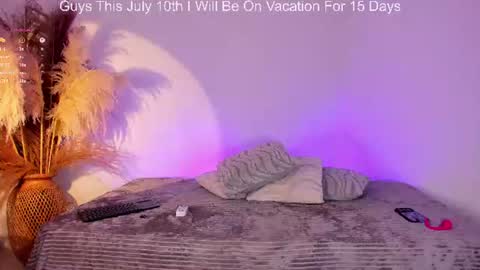 scarlet  online show from 7, 7, 2026