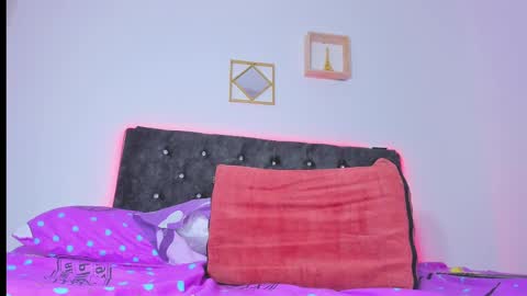 Scarlett  online show from 3, 10, 2025