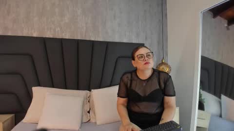 scarlett_monroe_1 online show from 23, 10, 2025