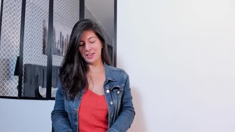 Scarlett online show from 20, 1, 2025