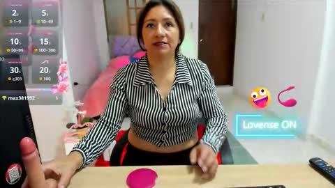 Snapshot of scarlett_mystic chatting on 16, 10, 2025 Scarlett online show from 16, 10, 2025