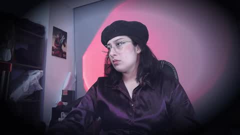 Snapshot of scarlett_sen chatting on 3, 6, 2026 Mistress Scarlett online show from 3, 6, 2026
