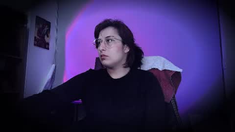 Snapshot of scarlett_sen chatting on 9, 6, 2026 Mistress Scarlett online show from 9, 6, 2026