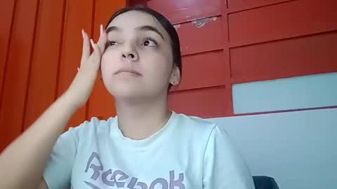 Snapshot of scarlett_skinny02 chatting on 31, 12, 2024 Isabella online show from 31, 12, 2024