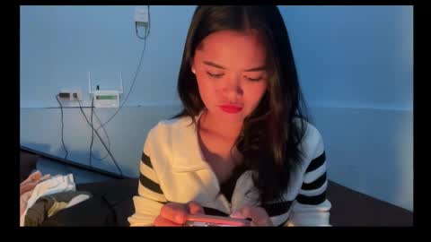 Snapshot of scarlett_snow0 chatting on 22, 9, 2025 Scarlett online show from 22, 9, 2025