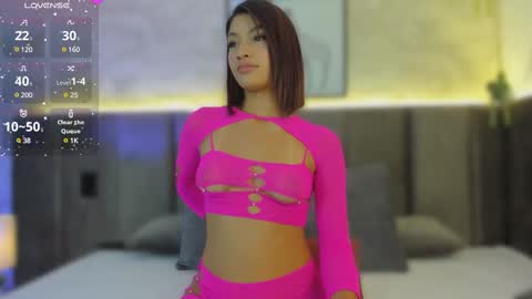 Scarlett online show from 7, 3, 2025