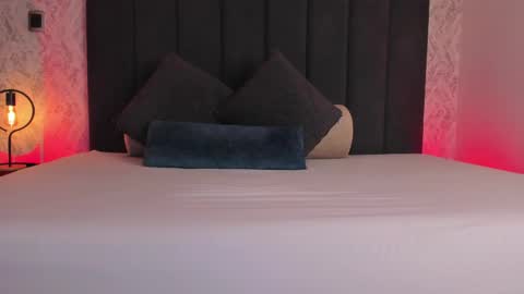 Scarlett online show from 7, 4, 2026