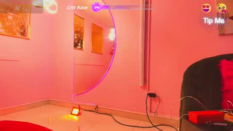 Snapshot of scarlette04 chatting on 28, 9, 2025 SCARLETTE online show from 28, 9, 2025