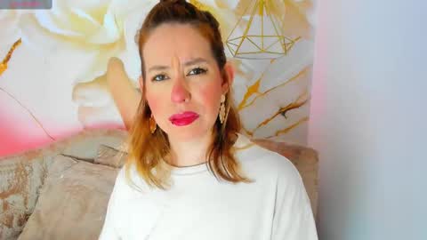 Snapshot of scarlette04 chatting on 3, 10, 2025 SCARLETTE online show from 3, 10, 2025