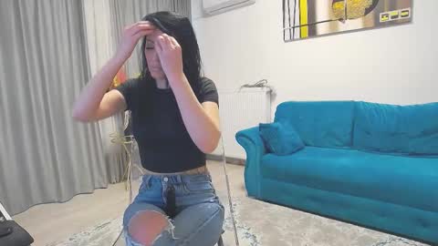 Scarlett online show from 22, 3, 2026