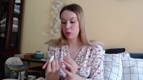 Scarlett online show from 19, 2, 2025