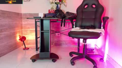 Scarlett Hot online show from 15, 1, 2026