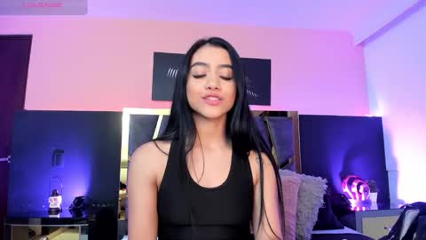 scarlettorres online show from 19, 10, 2025