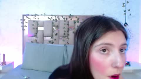 Snapshot of scarlettroxx chatting on 9, 9, 2025 Scarlet online show from 9, 9, 2025