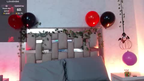 Scarlet online show from 31, 10, 2025