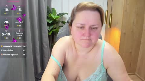 Scarlett online show from 28, 1, 2025