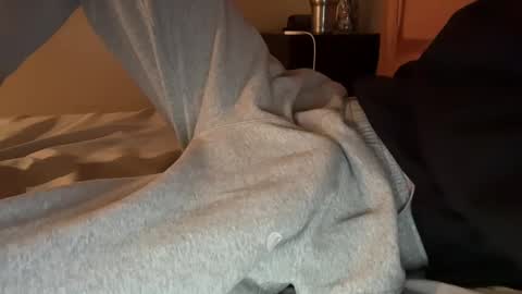 Snapshot of scb894682 chatting on 24, 1, 2025 Skinny College Boy online show from 24, 1, 2025