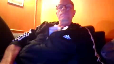 Snapshot of schmuhbaer1 chatting on 14, 10, 2025 schmuhbaer1 online show from 14, 10, 2025