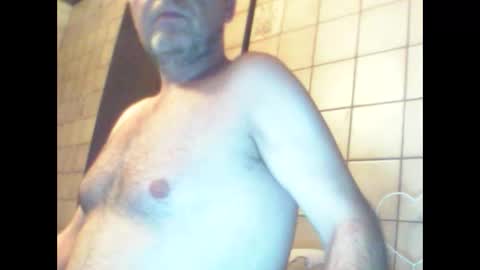 Snapshot of schnibschnab chatting on 26, 10, 2025 schnibschnab online show from 26, 10, 2025