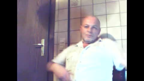 Snapshot of schnibschnab chatting on 16, 11, 2025 schnibschnab online show from 16, 11, 2025