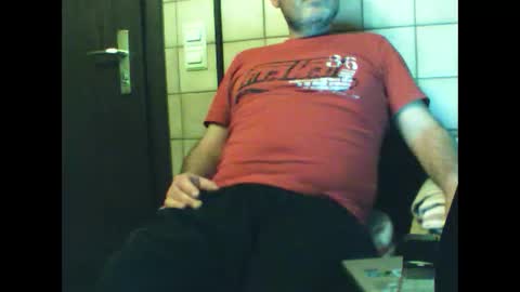 Snapshot of schnibschnab chatting on 17, 11, 2025 schnibschnab online show from 17, 11, 2025