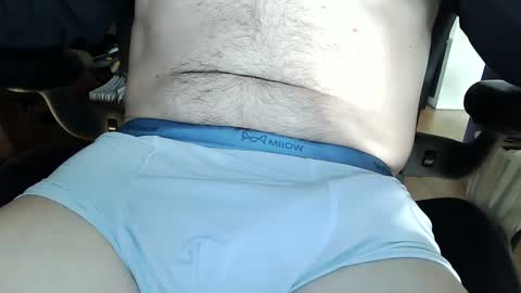 Snapshot of schooldayz chatting on 3, 1, 2025 schooldayz online show from 3, 1, 2025