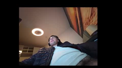 Snapshot of schosch01 chatting on 18, 9, 2025 schosch01 online show from 18, 9, 2025