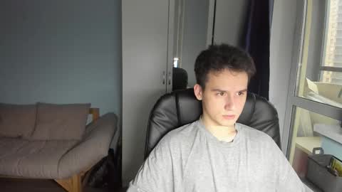 Thomas brunette and Alex blond online show from 6, 11, 2025