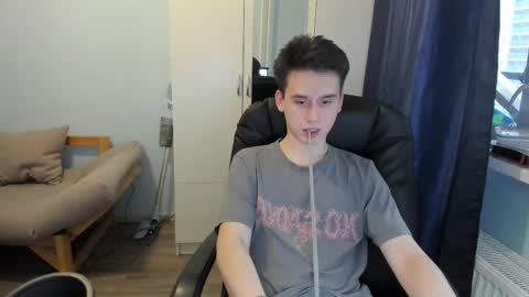 Thomas brunette and Alex blond online show from 9, 1, 2026