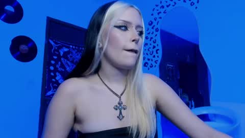Goddess online show from 28, 4, 2026