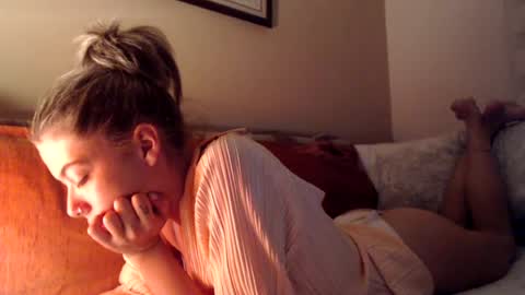 Snapshot of scorpionwoman chatting on 11, 7, 2026 ScorpionWoman online show from 11, 7, 2026