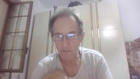Snapshot of scotchwhieskie chatting on 16, 9, 2025 scotchwhieskie online show from 16, 9, 2025