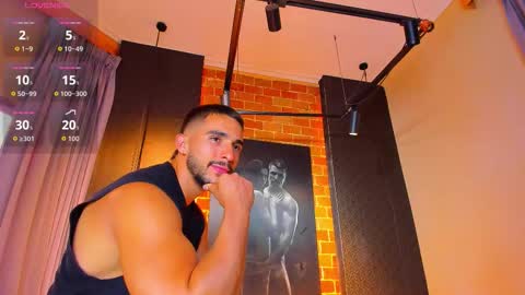 Scottfischer  online show from 21, 11, 2025